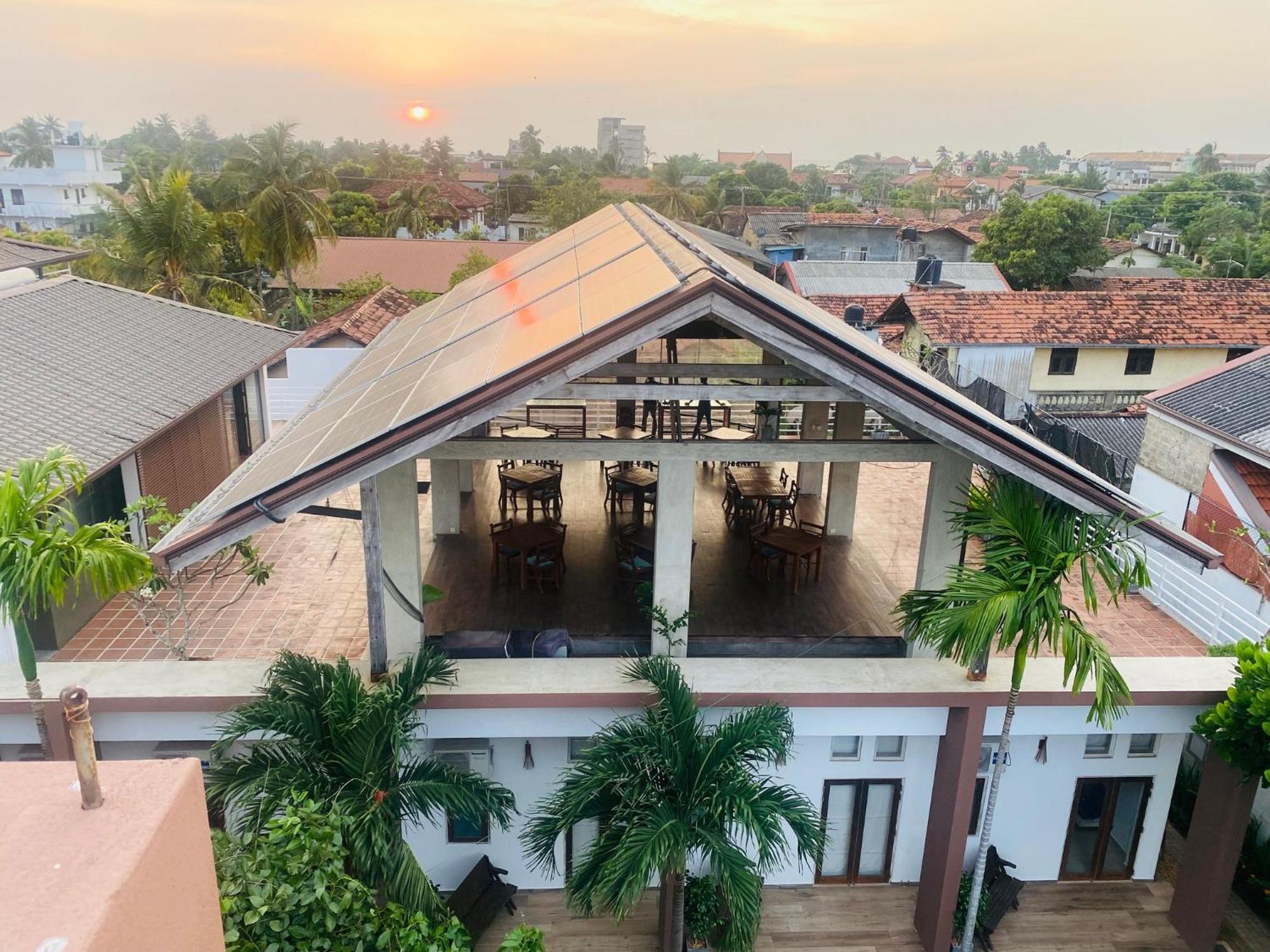 Hotel Cloud 9 Negombo Kültér fotó