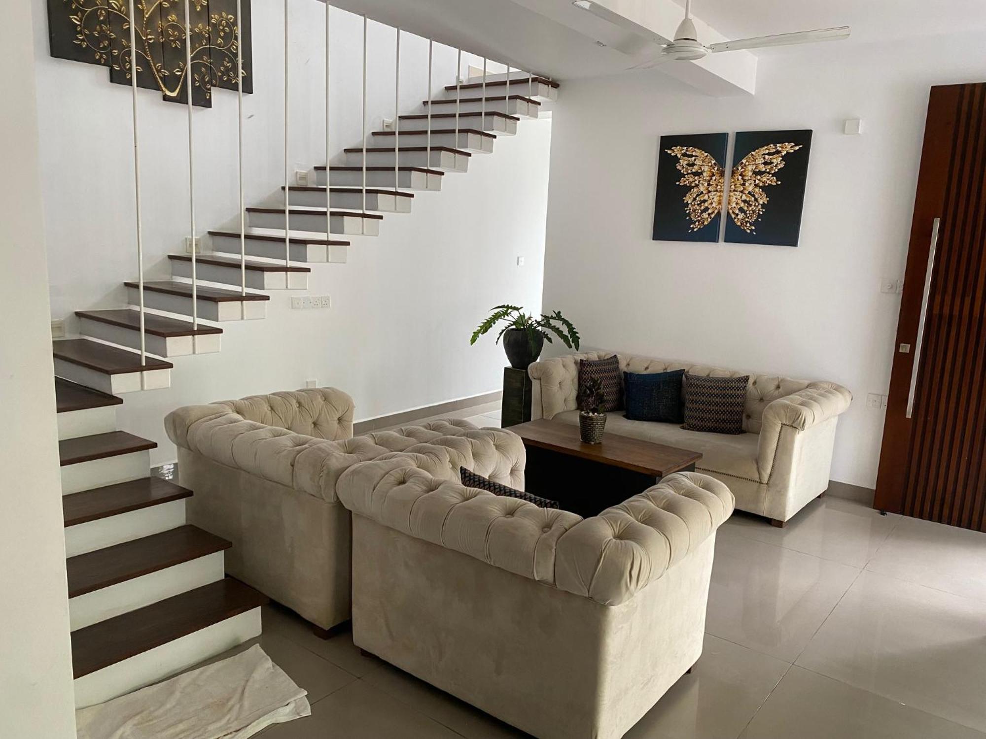 Hotel Cloud 9 Negombo Kültér fotó