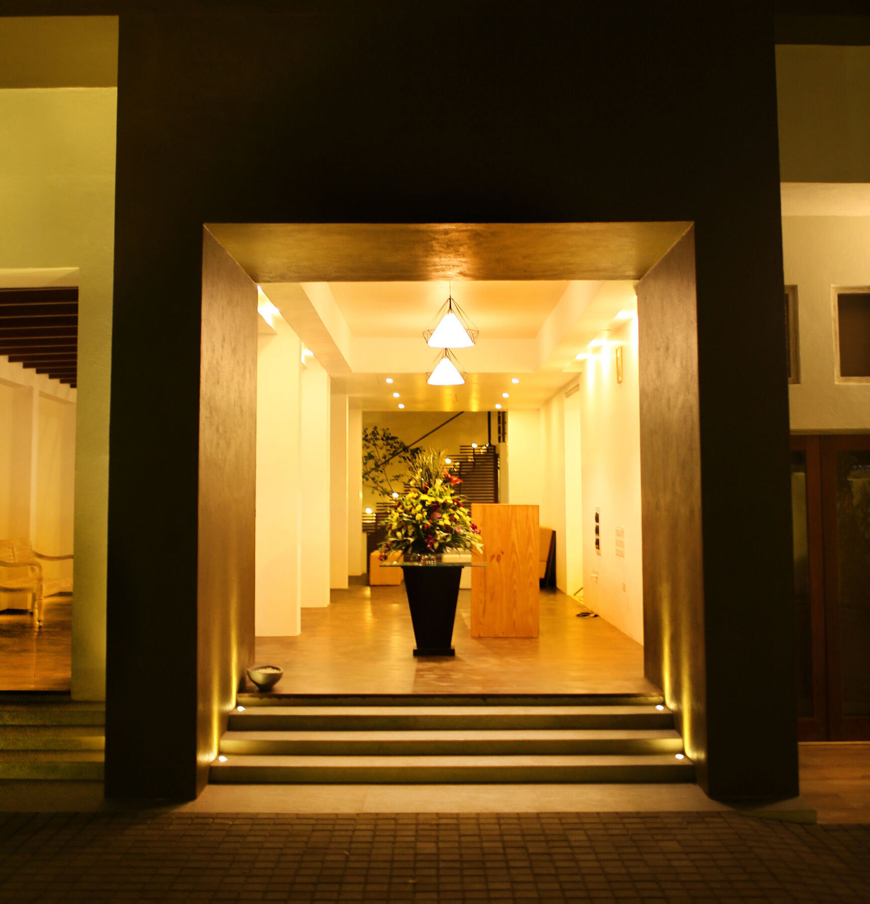 Hotel Cloud 9 Negombo Kültér fotó